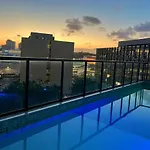 Apartamento Facility Tower Ao Lado Do Shopping Salvador E Do Shopping Da Bahia
