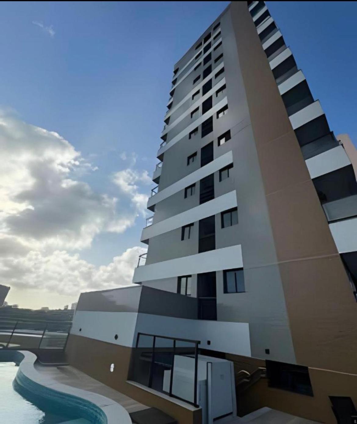 Facility Tower Ao Lado Do Shopping E Do Shopping Da Bahia Apartamento